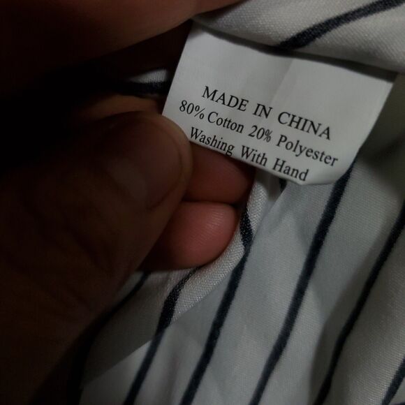 Urban Mix 3/4 Sleeve Cold Shoulder  Sleeve Top Size Medium - Picture 8 of 10